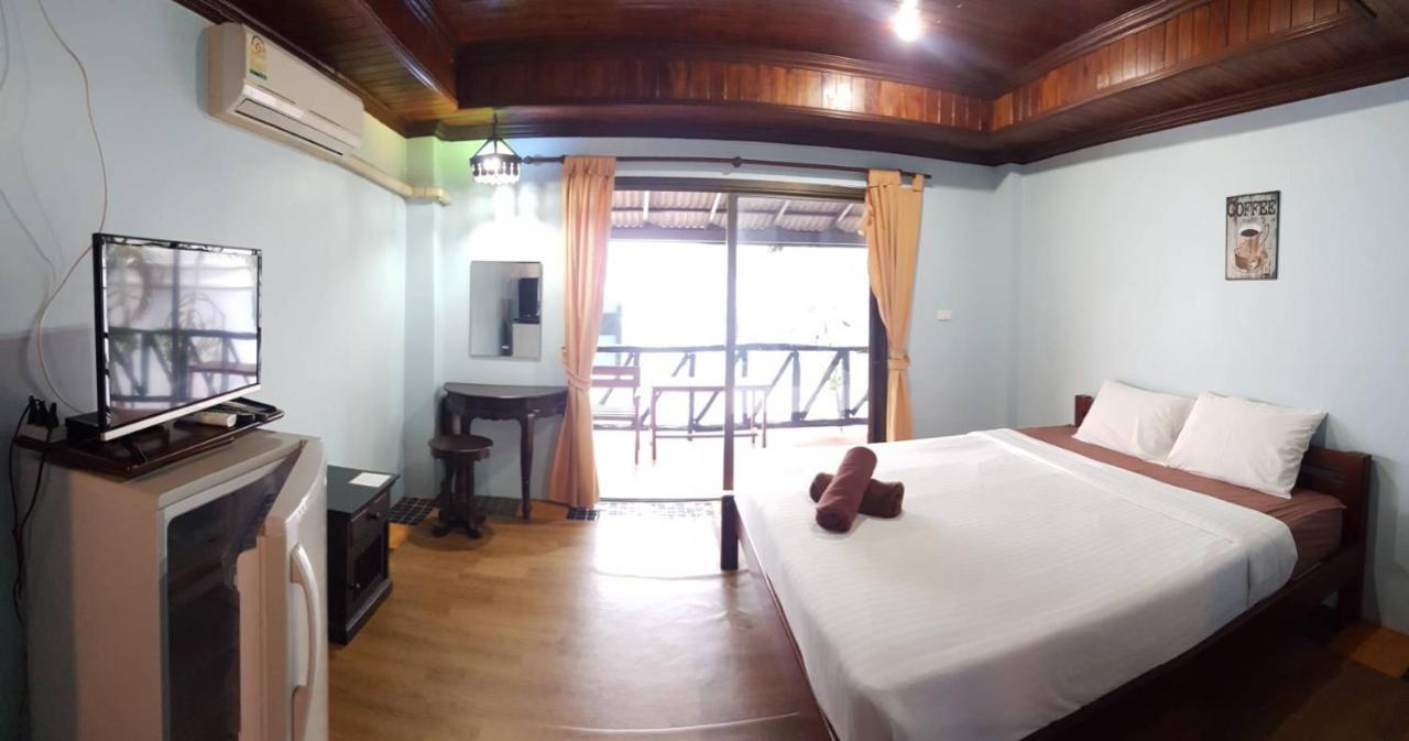 Smile Beach Boutique Resort Chao Lao Beach Exterior photo