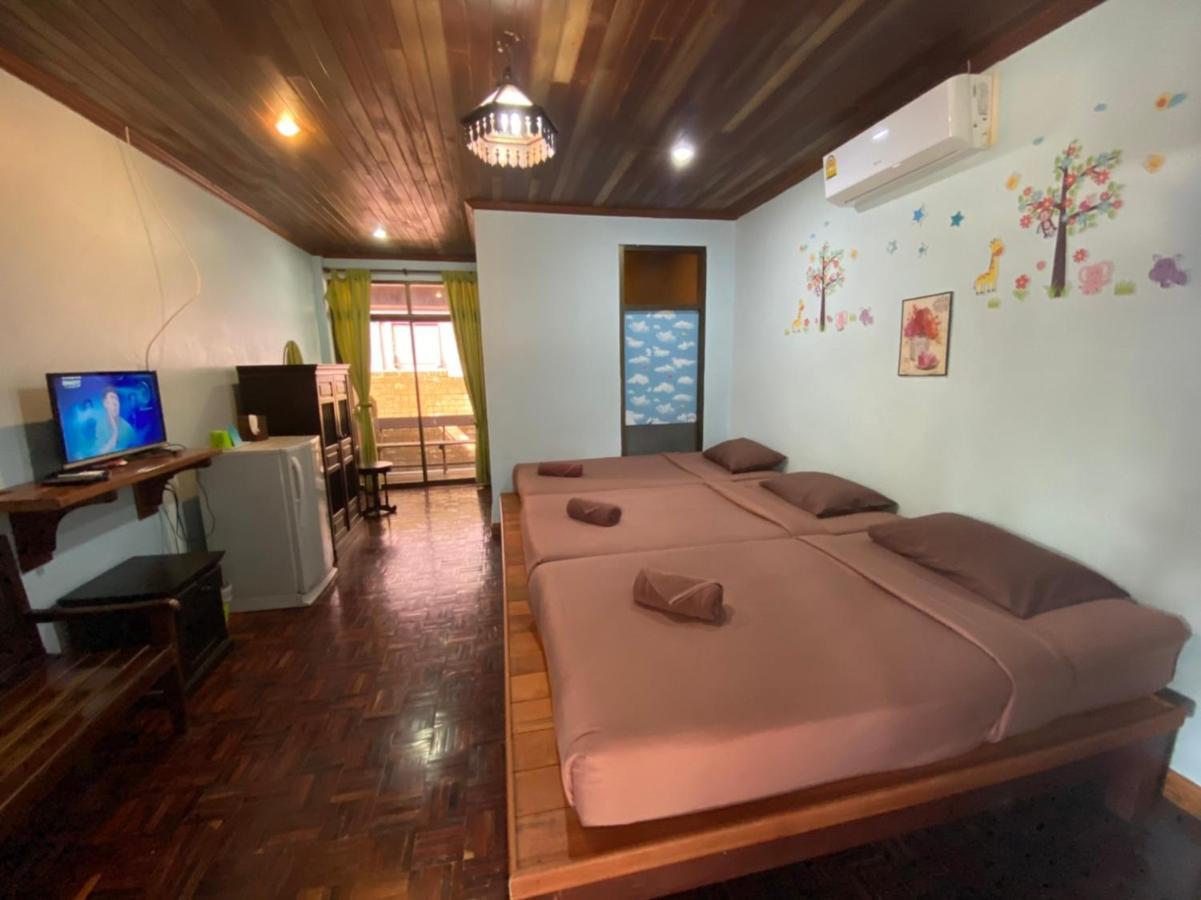 Smile Beach Boutique Resort Chao Lao Beach Exterior photo